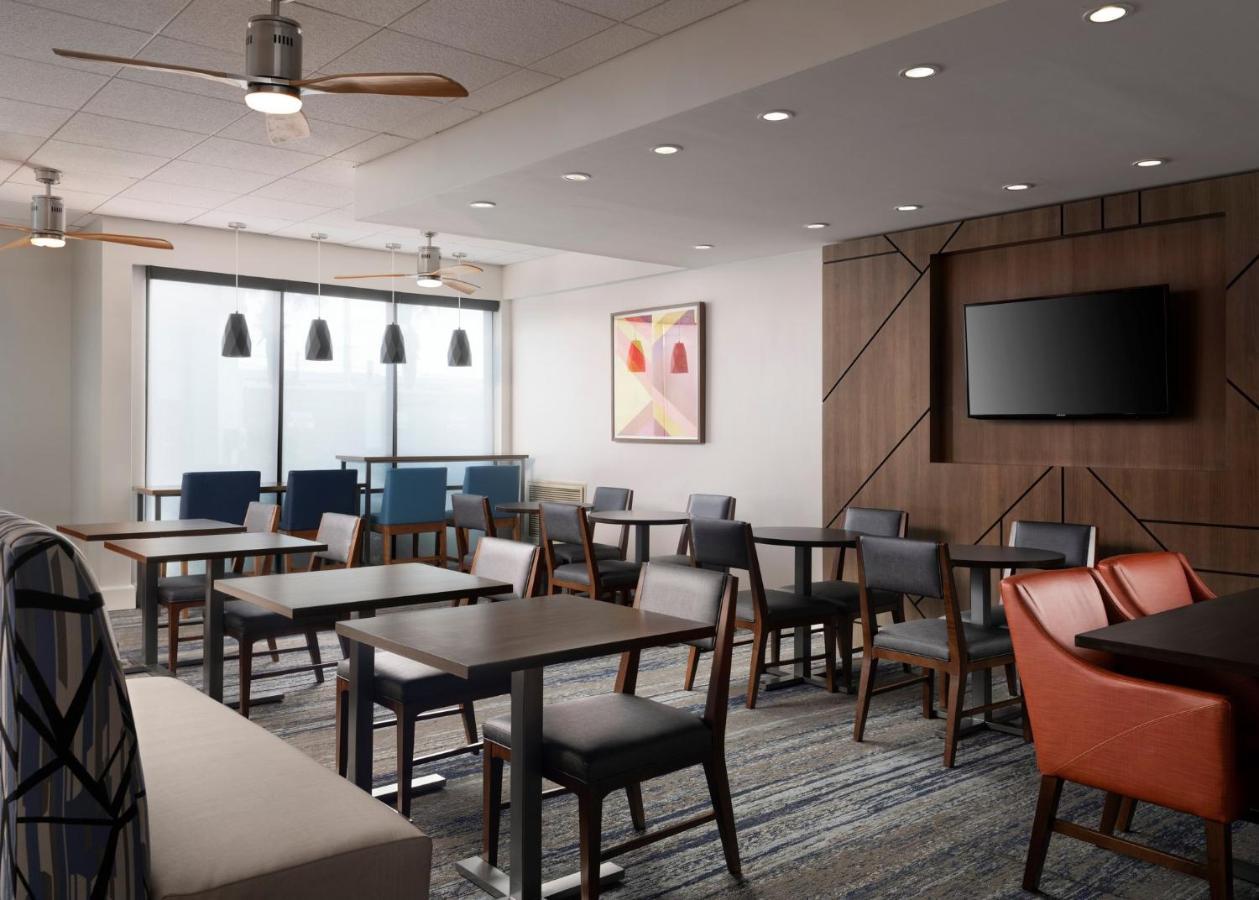 Holiday Inn Express And Suites New Orleans Airport, An Ihg Hotel Saint Rose Εξωτερικό φωτογραφία